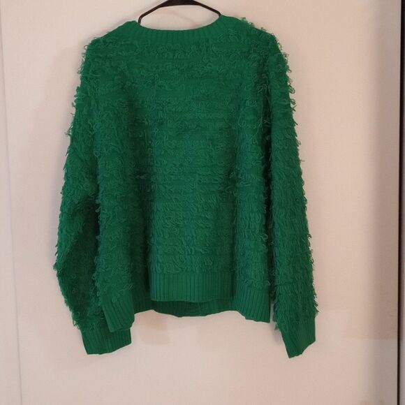 🆕🧑🏽‍🎄33 Degrees Fringed Green Jingle Bell Christmas Cardigan - Picture 4 of 4
